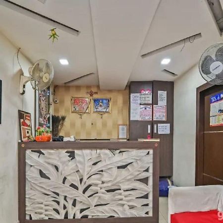Hotel Kalash Ujjain Extérieur photo